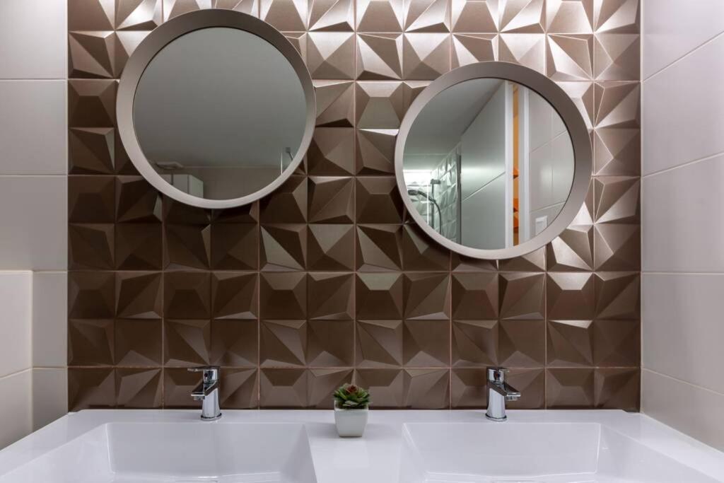 Premium Apartment By Hi5-King Street'S Luxury Suite Budapest Luaran gambar