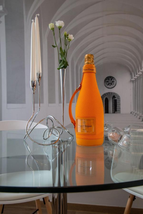 Premium Apartment By Hi5-King Street'S Luxury Suite Budapest Luaran gambar
